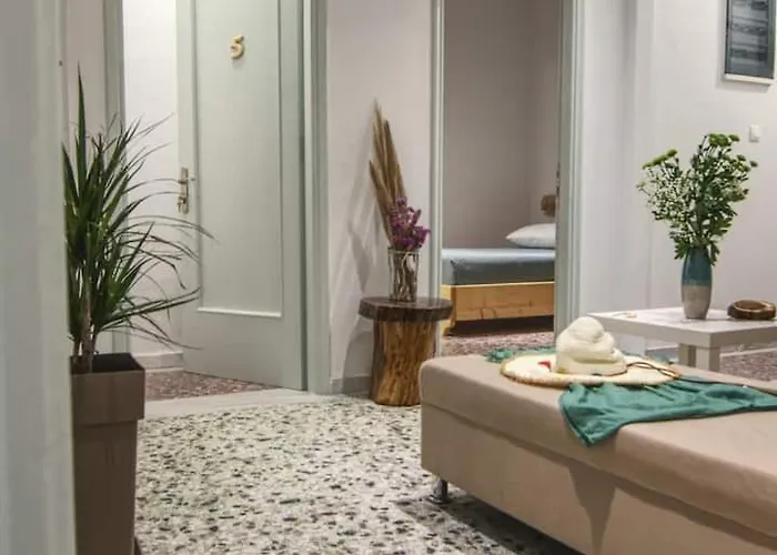 Folia Naxos 4 Naxos City