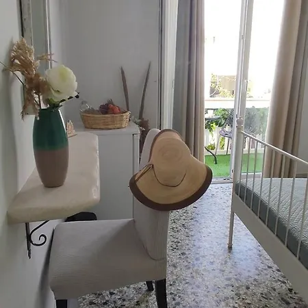 Folia Naxos 4 Naxos City